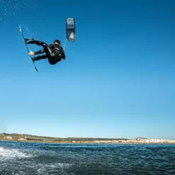 Airush Razor 7 Airush Razor -Aqua Glide Shop 22 Airush Gallery Kites Razor img 03 p9pnr6aeu5mz33ln9n2vemo913y4kaeuvtow05ka5s 600x600 1