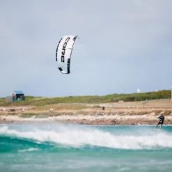 Core XLITE 2 -Aqua Glide Shop CORE Kiteboarding XLITE2 Foil Kite TBX17628 72dpi rgb 1600 1200x800 1 600x600 1